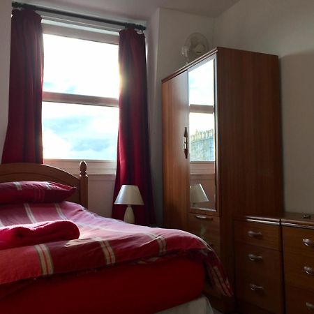 אברדין Antrim Guest House מראה חיצוני תמונה