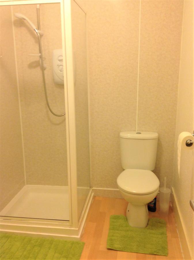 אברדין Antrim Guest House חדר תמונה