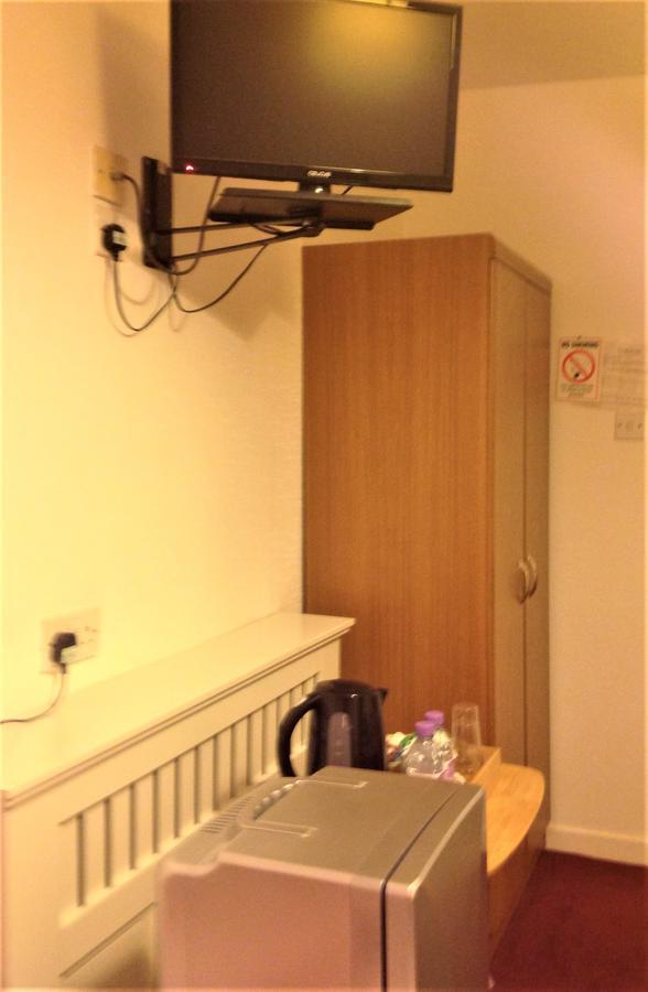 אברדין Antrim Guest House חדר תמונה